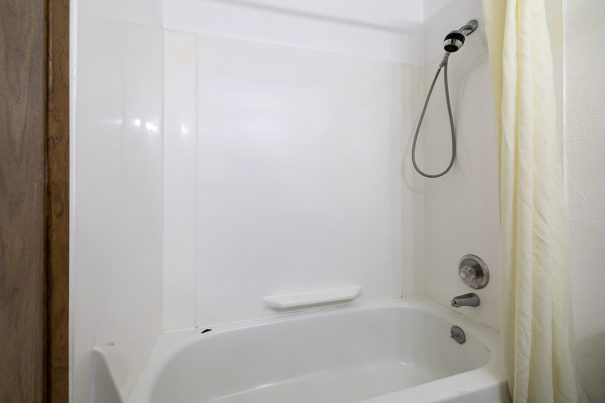 Two Queens Suite Kitchen